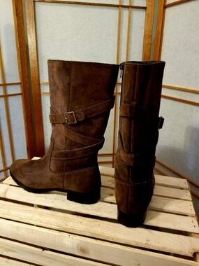 Women's Lauren Ralph Brown Suede Mid-Calf Buckle Boots Size 10